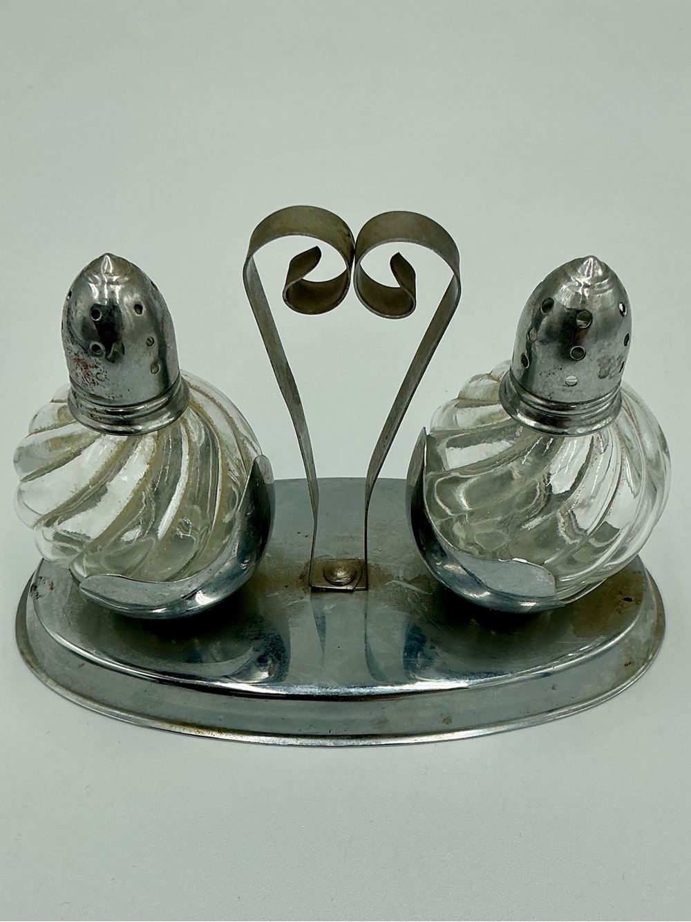 Vintage Silver Tone Clear Glass Mini Salt and Pepper Shakers On Silver Tone Tray - Picture 1 of 11